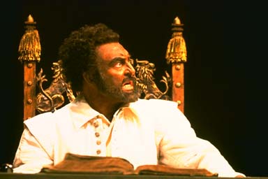 Donald Sinden in Othello